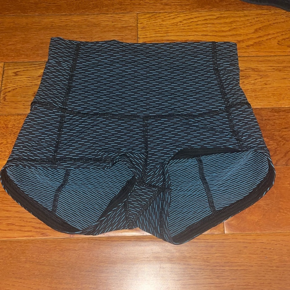 lululemon biker shorts